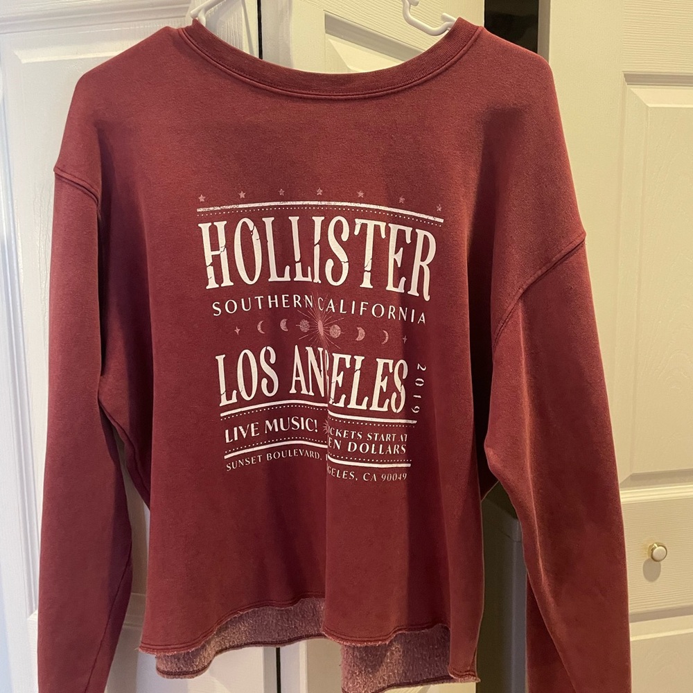 Hollister sweatshirt